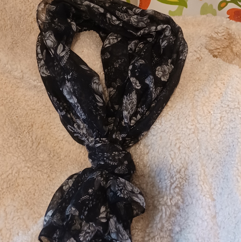 Scarf